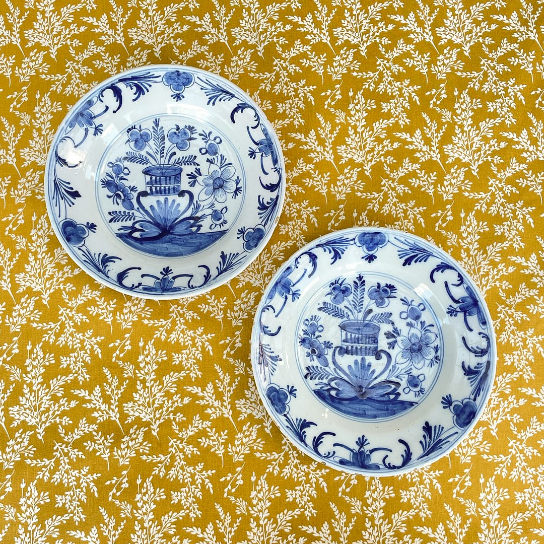 A Dutch Delft Plate, late 18th century - Image 5